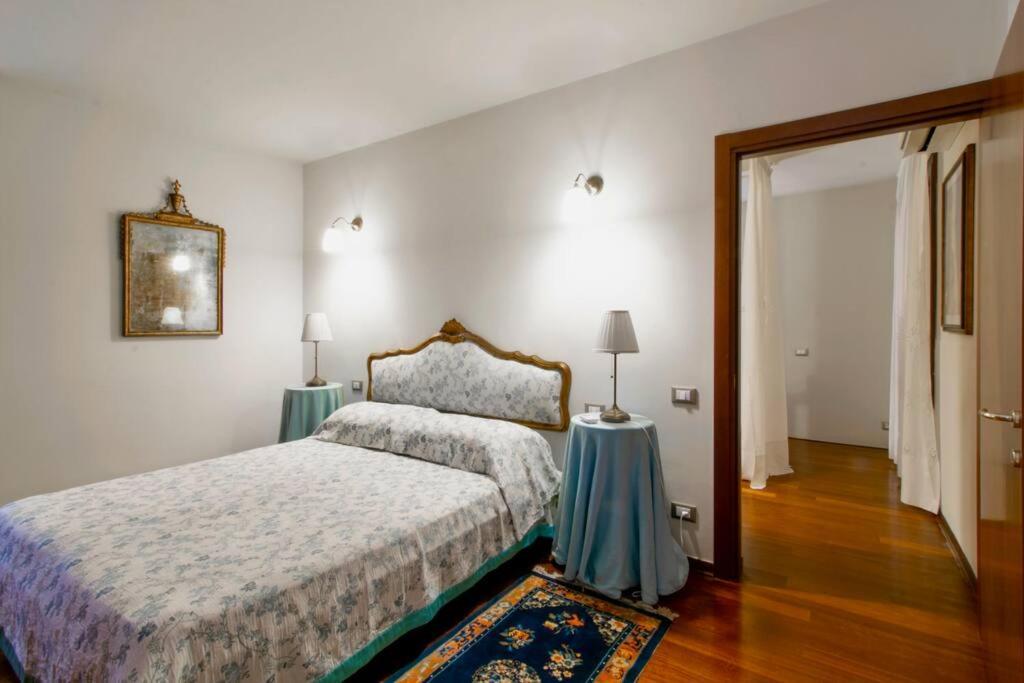 Residence Alma - Rialto Bridge Venedig Eksteriør billede